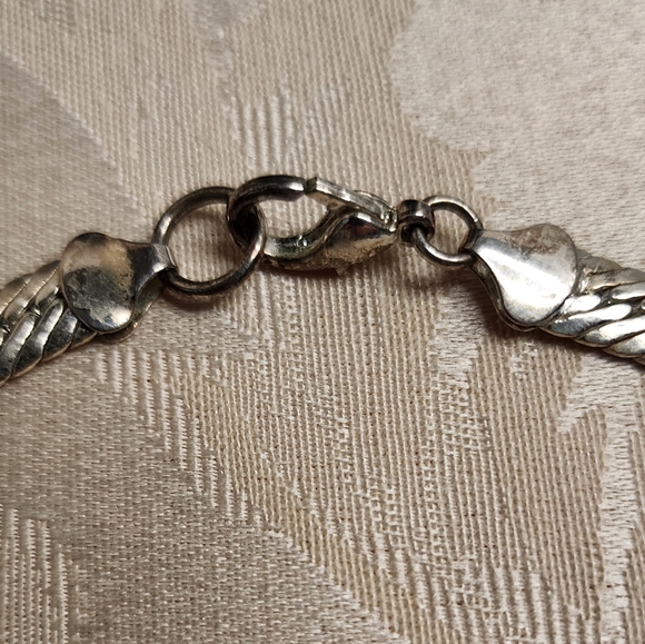 Vintage 80s Silver Plated Necklace with Intricate Detailing - Picture 6 of 8